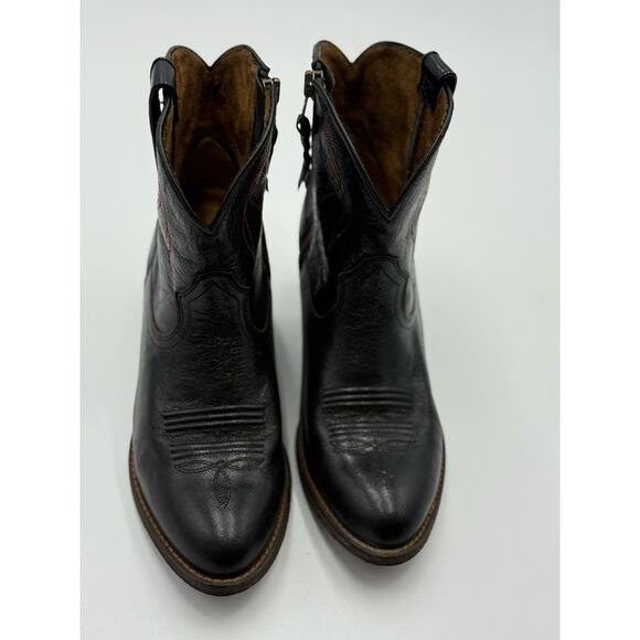 ARIAT leather cowgirl boots - Picture 2 of 7